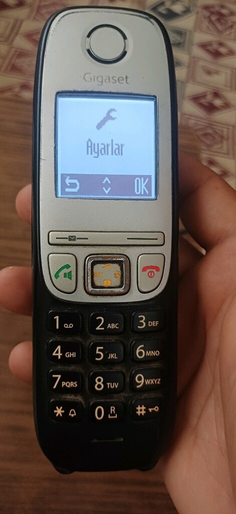 Gigaset A415 model kablosuz dect telsiz ev/ofis telefonudur. - 3