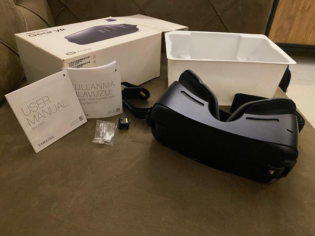 Samsung Gear VR Sanal Gerçeklik Gözlüğü - 2