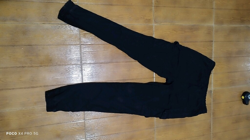 #Mavi Jeans kargo pantolon.Bel üstte az renk solması..Eni çekilince 43 - 6