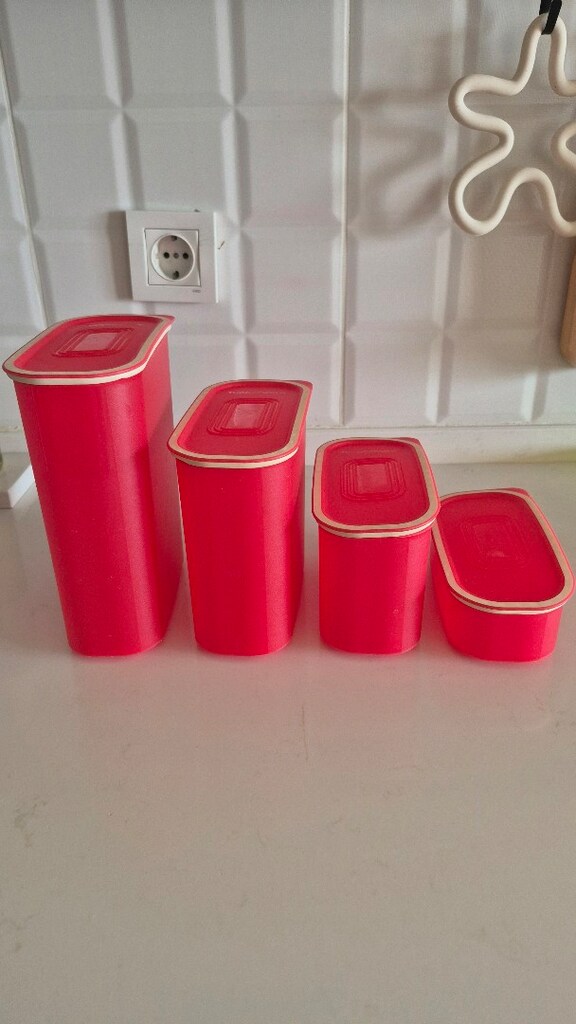 Tupperware su set saklama kabı - 2
