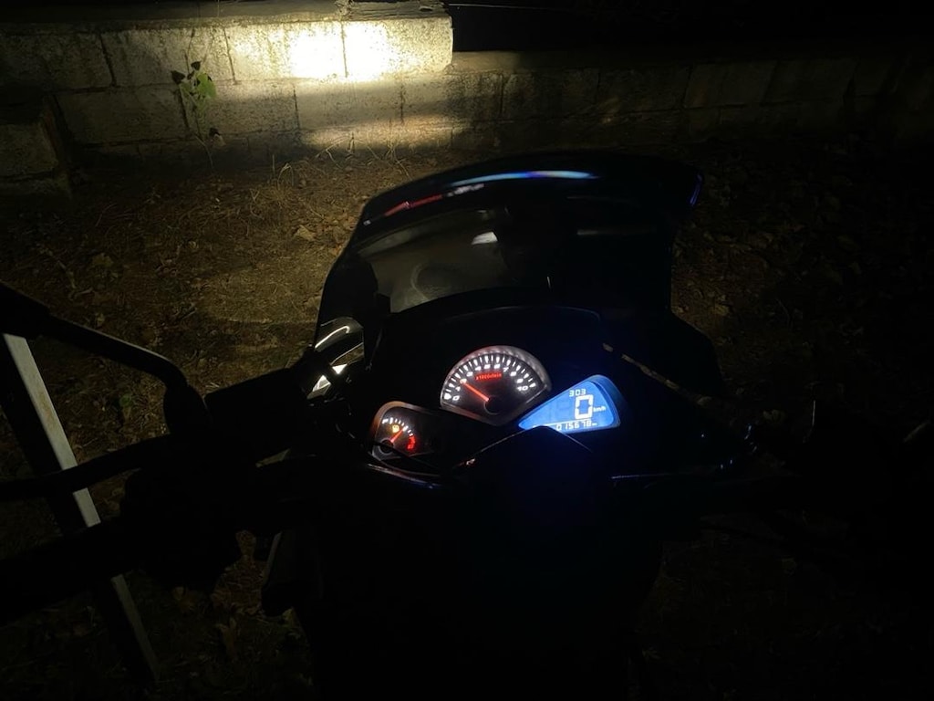 rks newlight 125pro fi - 2