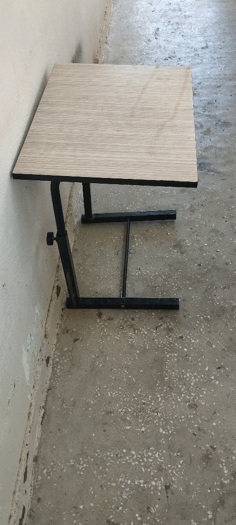 laptop masası yüksekliği ayarlanabilir