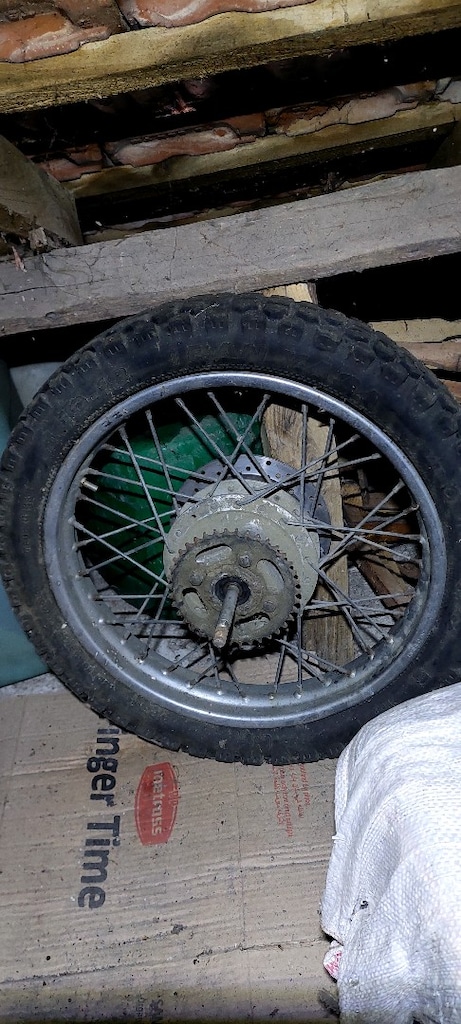 18 ORJİNAL CROS JANT MİL,Disk,dişli full dolu lastik idare eder.