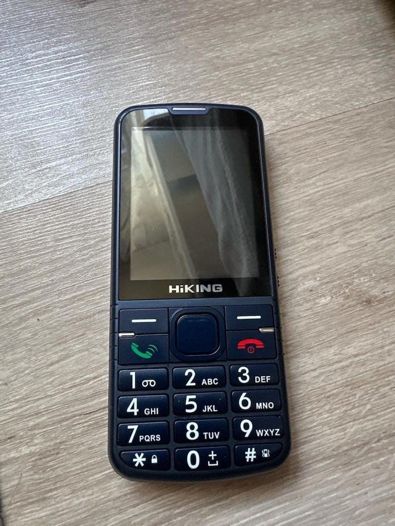 Hiking S3 yarı tuşlu yarı android asker telefonu