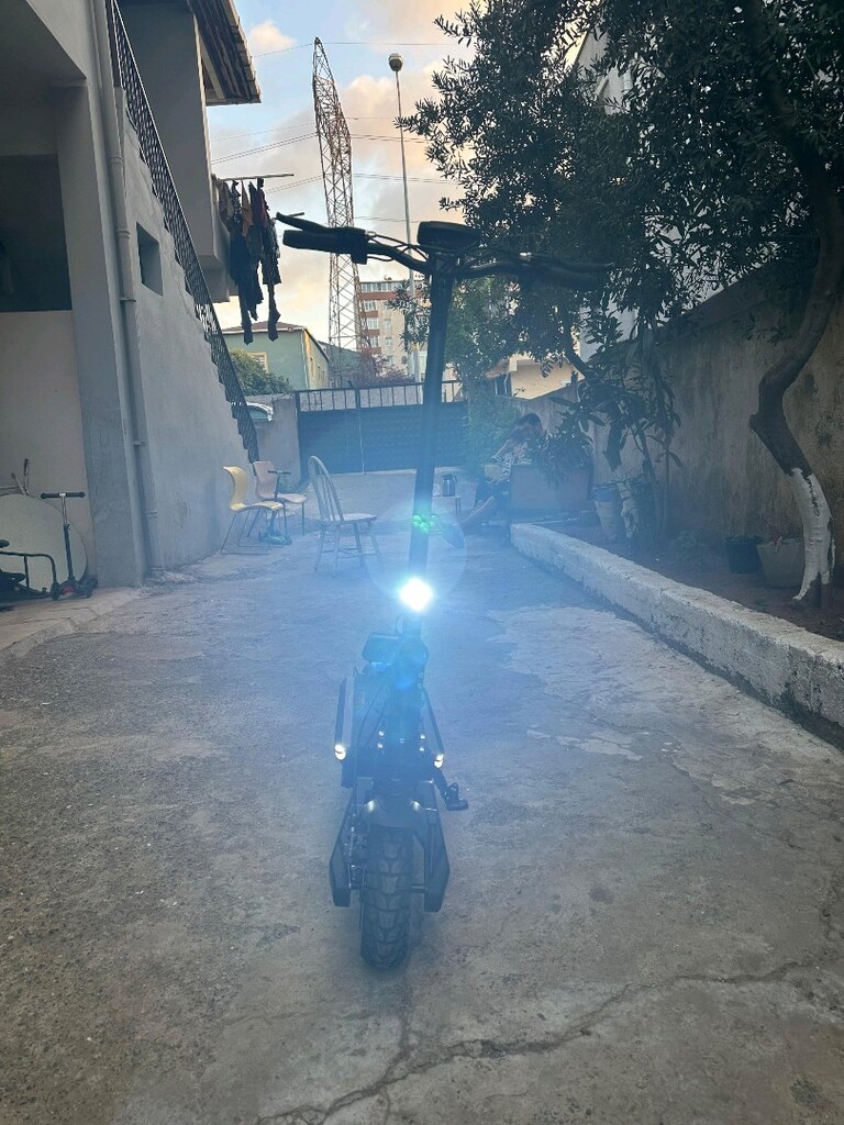 GORİLLA ELEKTRİKLİ SCOOTER/,Çift süspansiyon 1200volt - 3