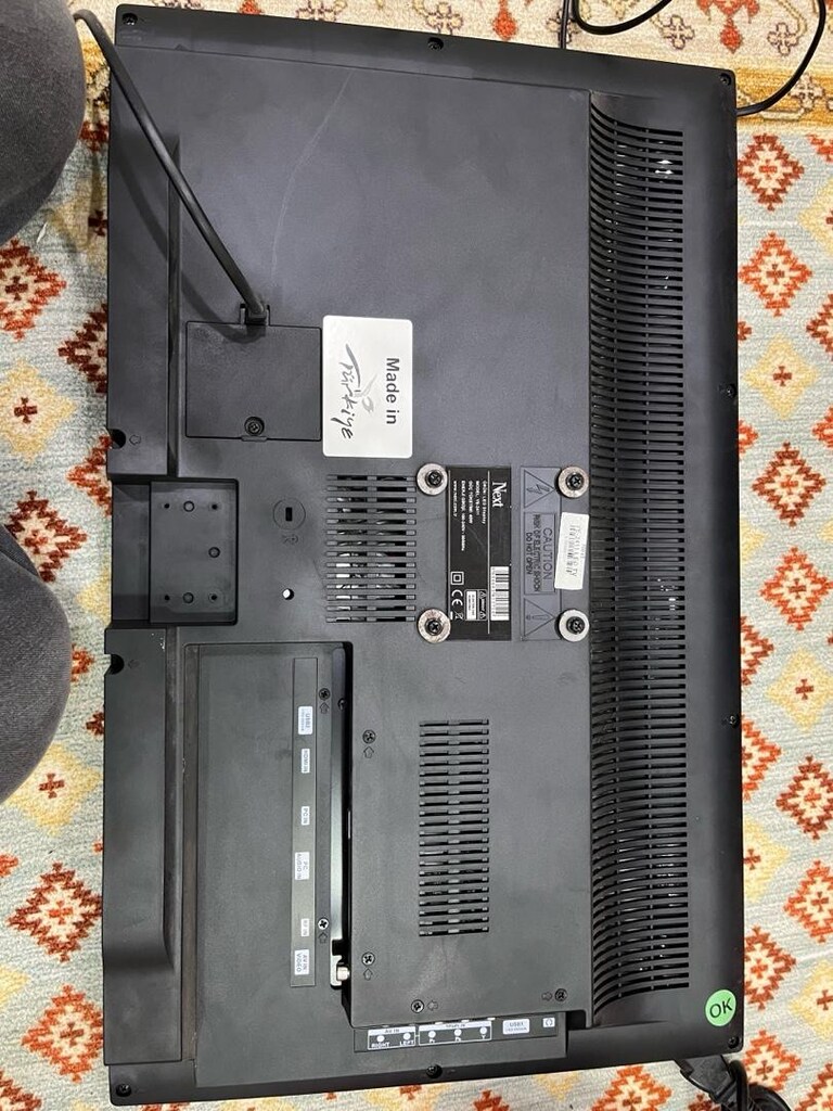 NEXT Y -2411 LED TV - 3