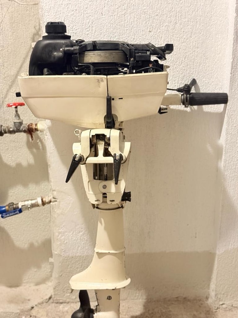 Johnson Deniz motoru 4 hp 2 zamanlı sorunsuz motor - 2