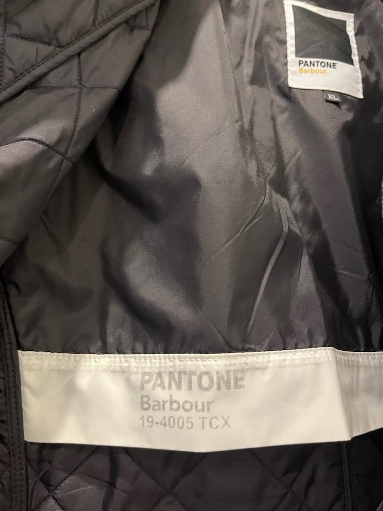Orijinal Barbour Pantone Serisi Özel Koleksiyon Siyah Kapitone XL - 7