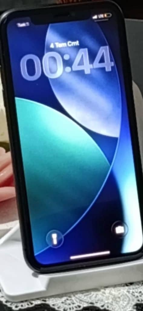 İPHONE 11 64 gb tr - 3
