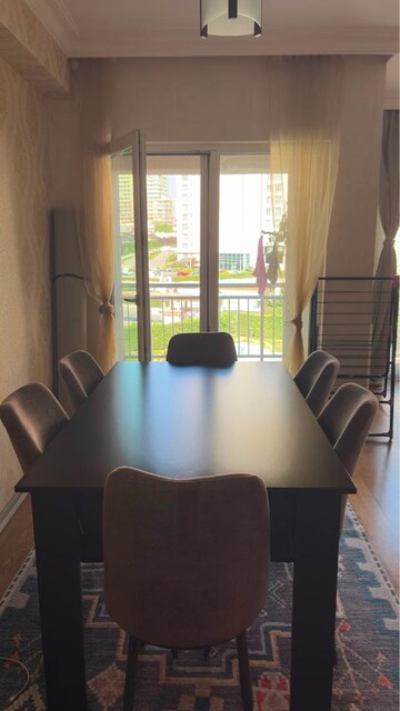6 Kişilik Modern Yemek Masası Takımı – 6 Sandalyeli, Çok Temiz