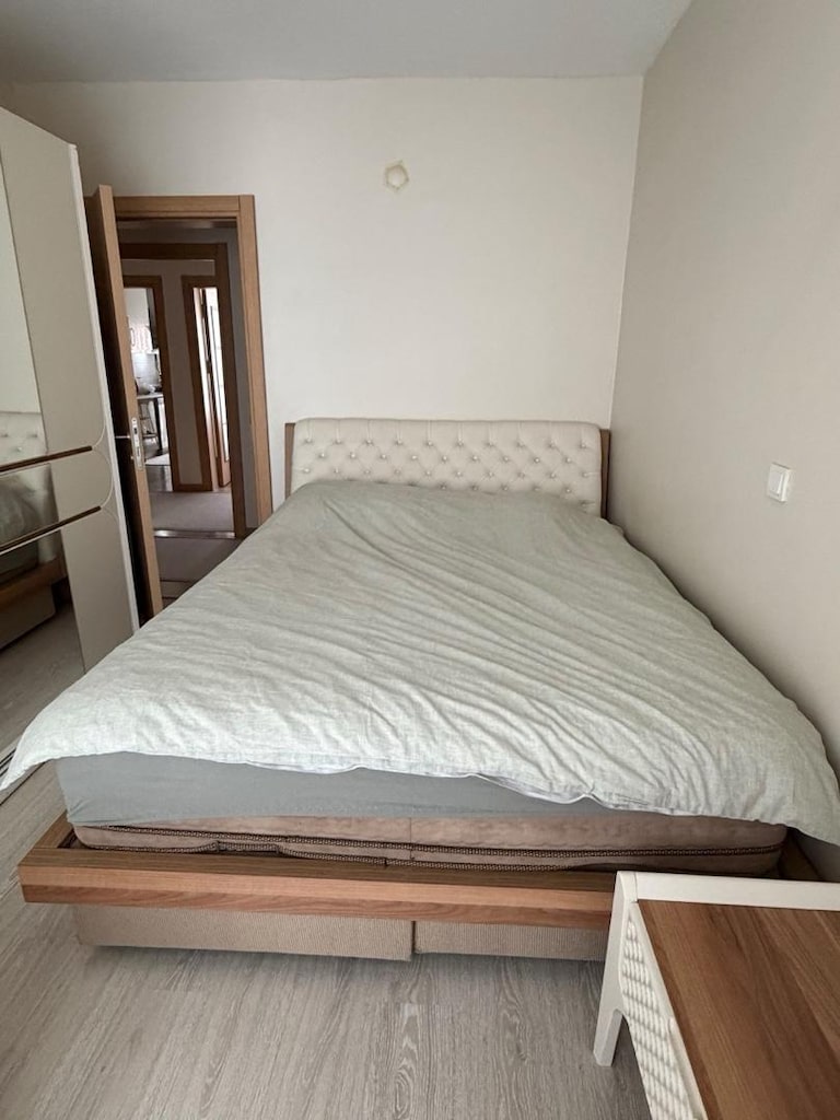 YATAK-BAZA-BAŞLIK-GARDROP SATILIK - 2