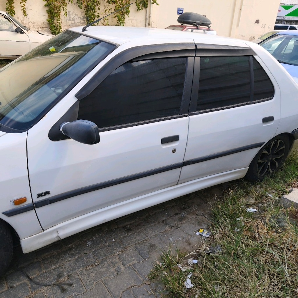 Peugeot 306 xr 1998 - 4