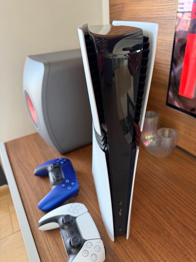 Play Station Pro 2TB - 2