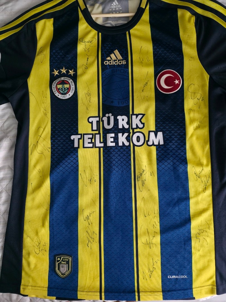 Fenerbahçe Forması İMZALI