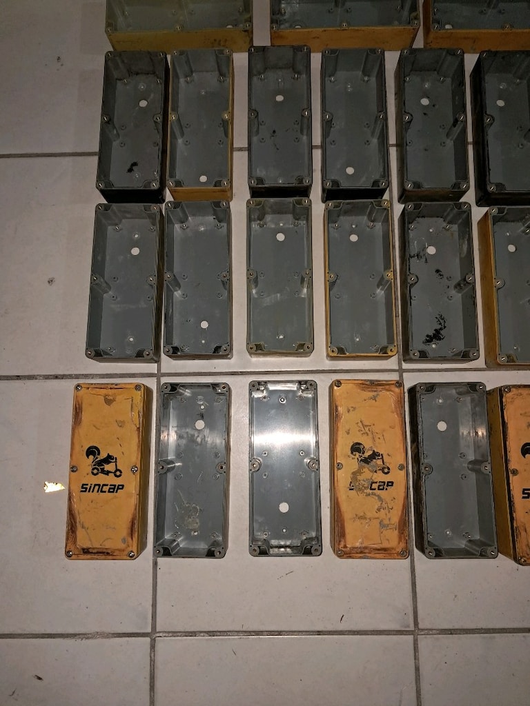 Gri Metal Elektronik Kutu proje kutusu vidalı - 8
