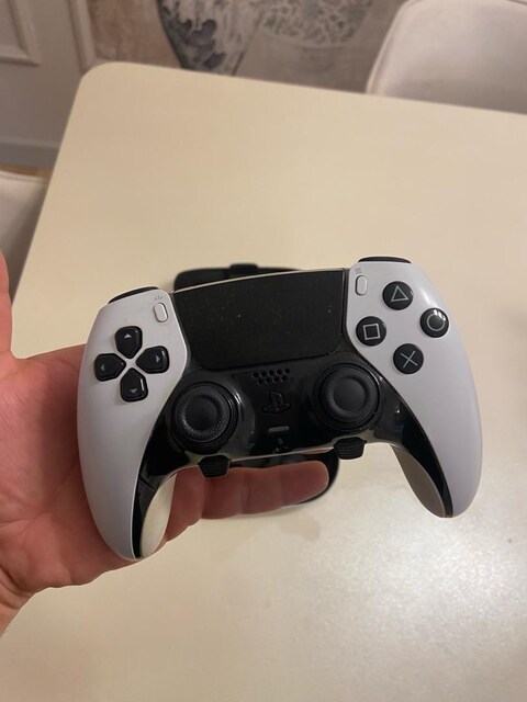 PlayStation Dualsense edge kol