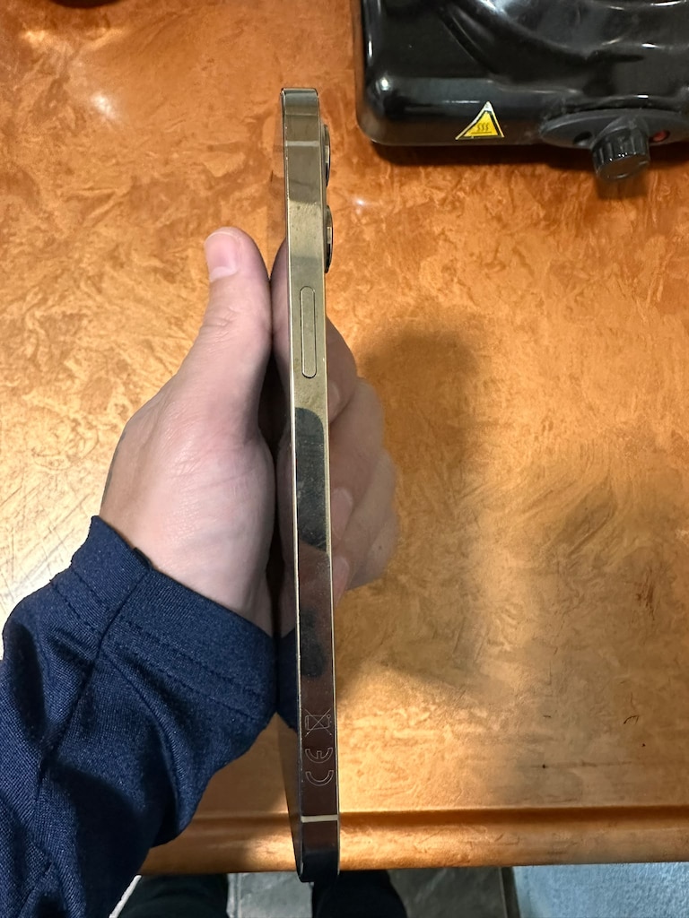iPhone 12 Pro Max 128 GB YD (Kayıtsız - Kullanım Süresi Bitik) - 3