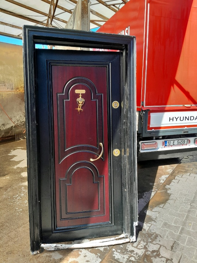 sıfır ayarında çelik kapı tertemiz görüldüğü gibi - 4