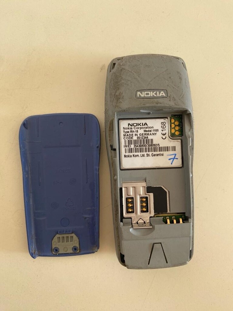 NOKİA 1100 - 4