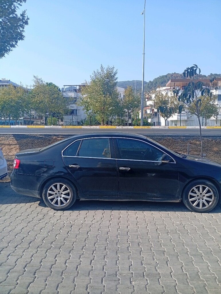 Wosvagen Jetta 1.4TSI Comfortline 2010 model - 5