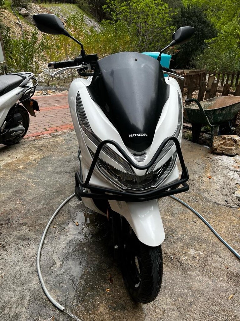 HONDA PCX - 2