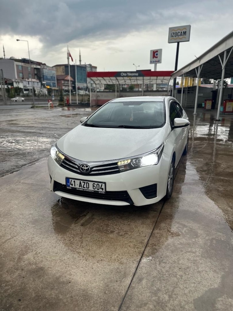 2014 Toyota corolla - 6