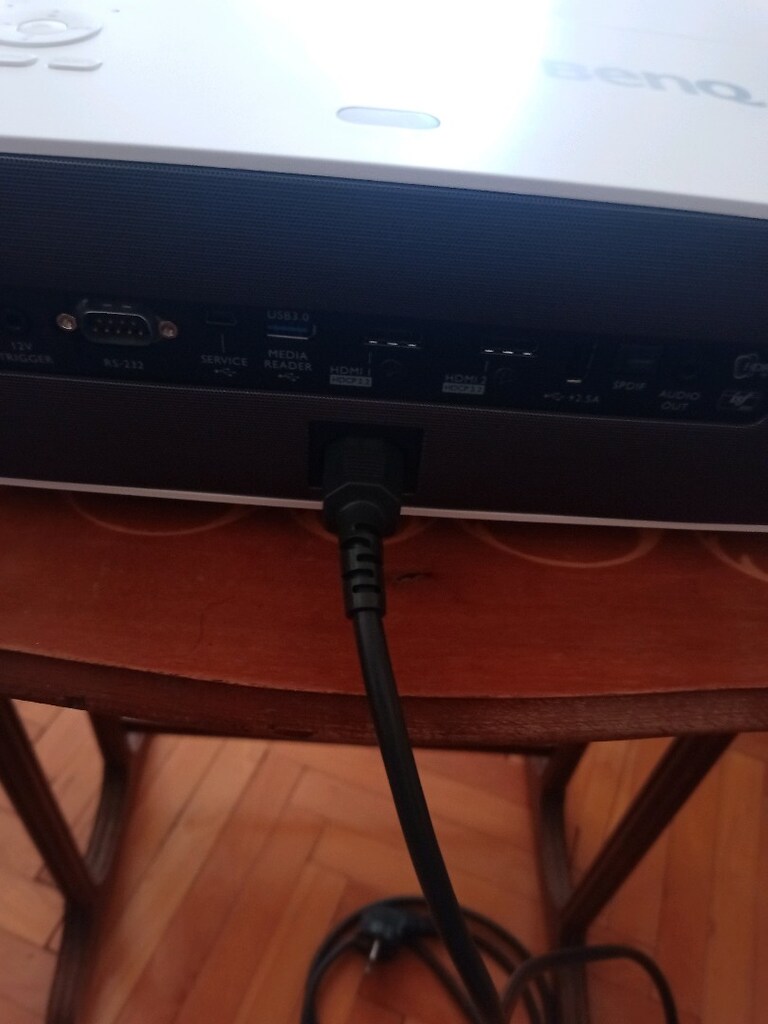 Benq W2700 4K Projeksiyon Cihazı 4K Ultra Hd Çözünürlük Projektör - 9