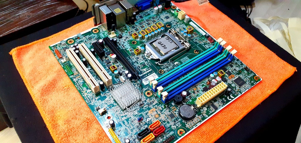 Lenovo ThinkCentre IS6XM M91p LGA 1155 Anakart - 10