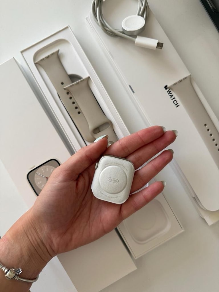 Apple Watch 8 (45 mm) - 5