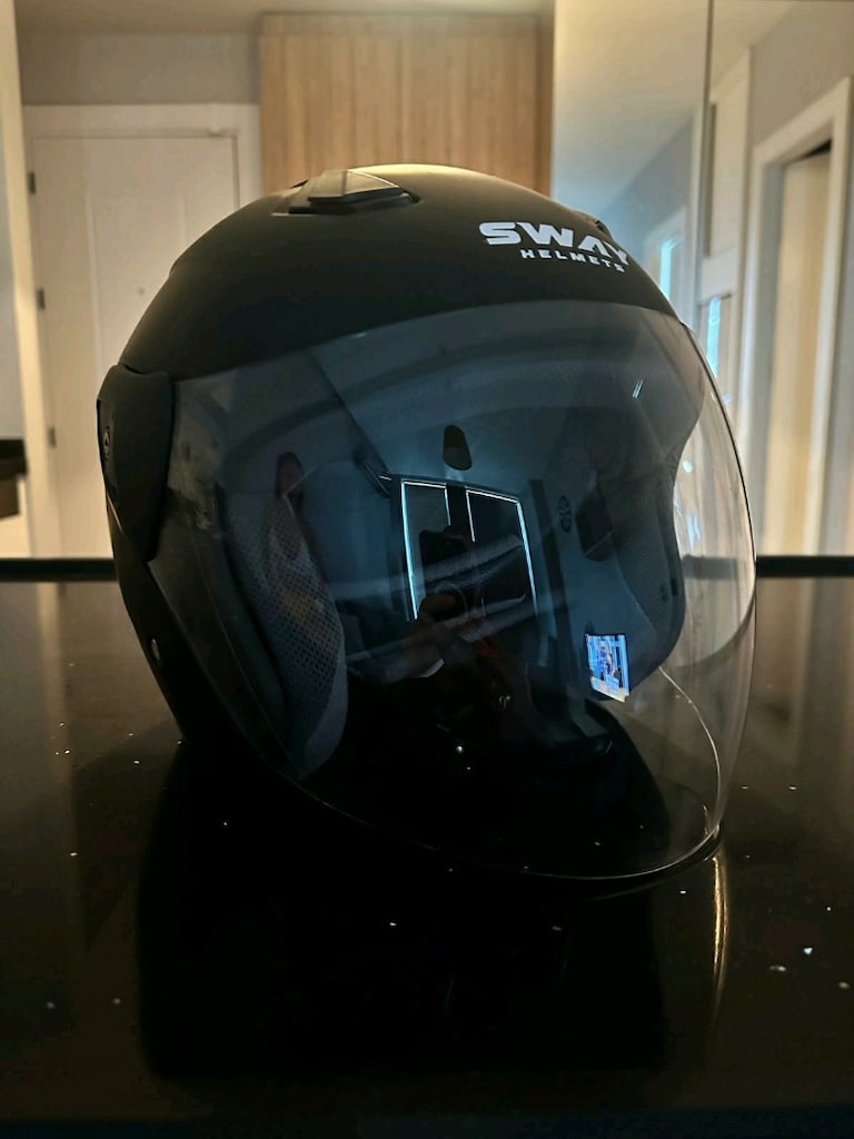 SIFIR KULLANILMAMIŞ KASK ACİL - 2