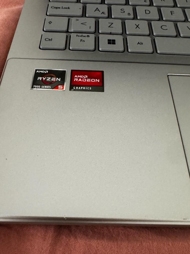 ASUS Vivobook Go 15 Ryzen 5 7520U 8GB RAM 512GB SSD Garantili - 3