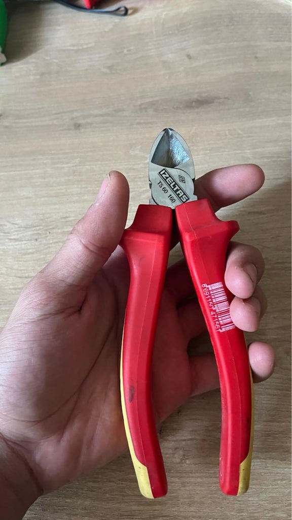 İzeltaş 1000V pense, yankeski - 4