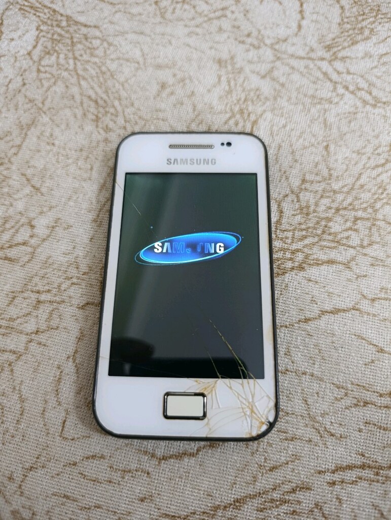 Samsung ace akıllı telefon resimlerde görüldüğü gibi - 3
