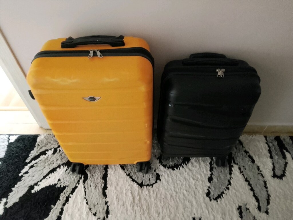Tekerlekli Orta ve kabin boy valiz şifreli - 2