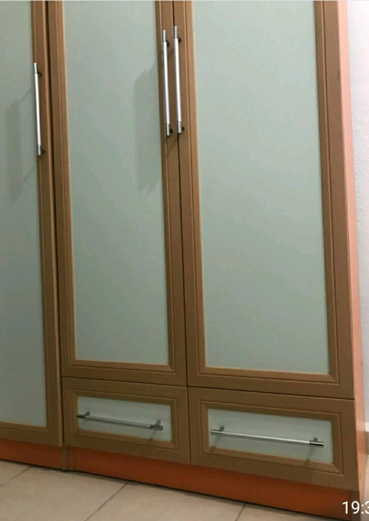 Çok fonksiyonlu özel yapım dolap - 3