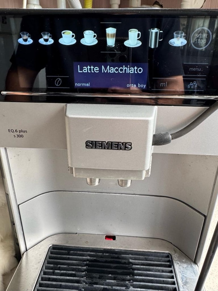 Siemens Eq6 Plus s300 Tam Otomatik Kahve Makinesi - 6
