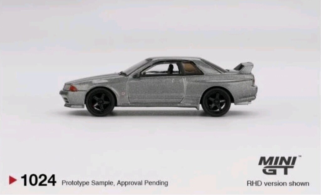 Mini GT Nissan Skyline GT-R Nısmo BNR32 - 4