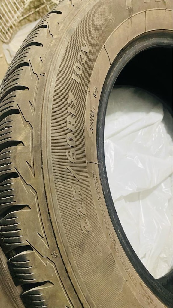 KIŞ LASTİĞİ 225-60R17 - 2