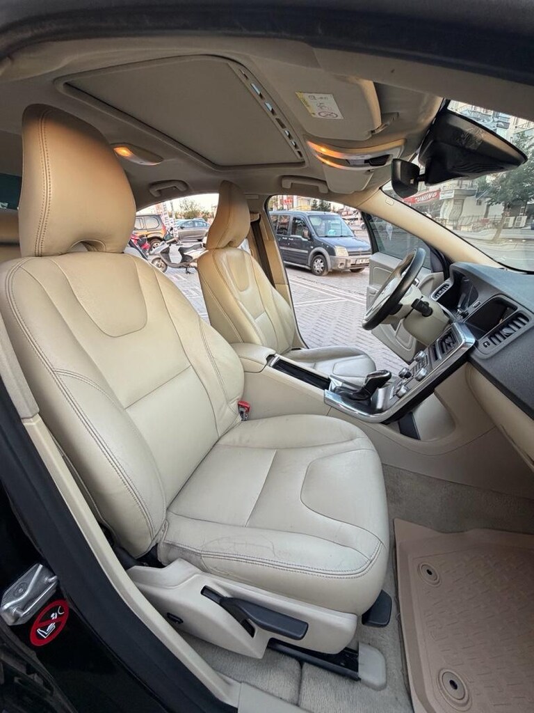 SİYAH İNCİ 2015 MODEL VOLVO S60 ADVENCE 1.6 D2 SUNROOFLU - 10