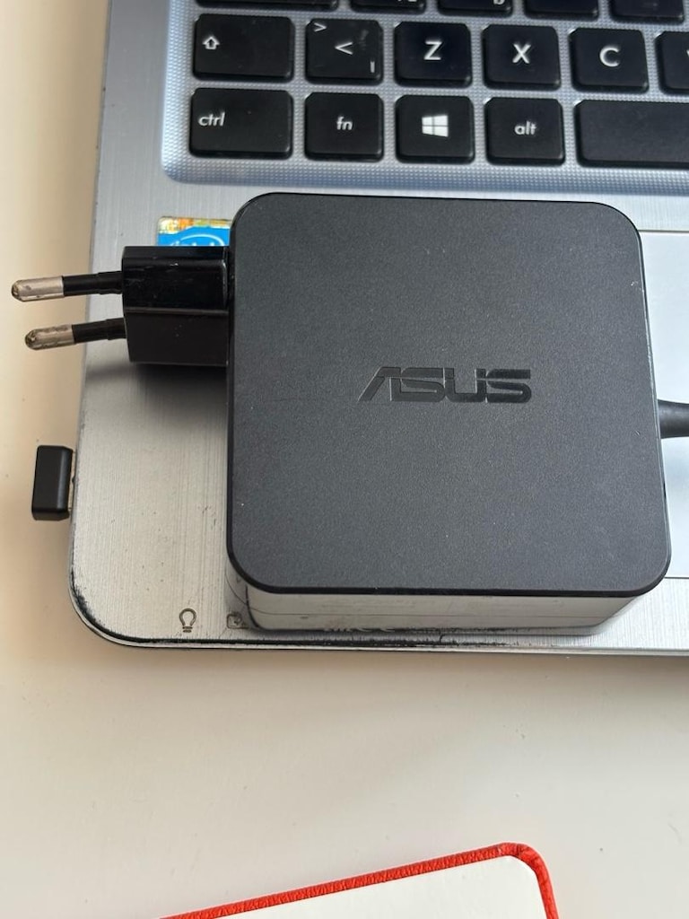 Asus i5 İşlemcili - 120 GB SSD'li - 10