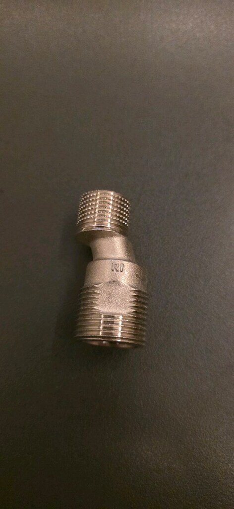 Grohe marka gömme tesisat sistemlerinde eksantrik bir S-bağlantı Rakor - 6