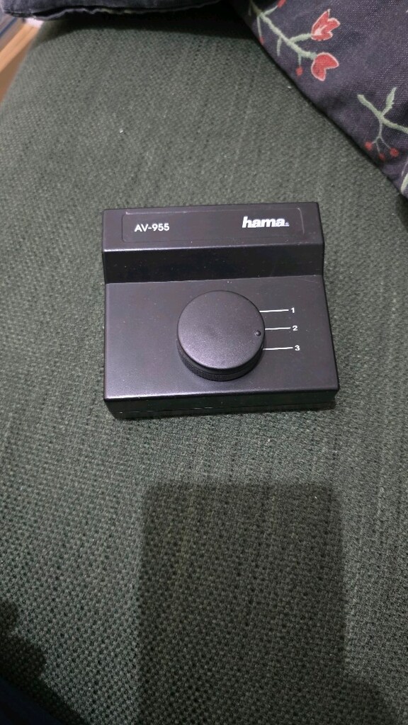 Hama AV-9550 AV selektör, 3 lü ses video switch - 2