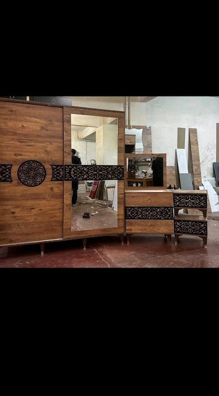 4 Parça Yatak Odası Takımı (Sürgülü dolap+2komodin+şifonyer) - 4