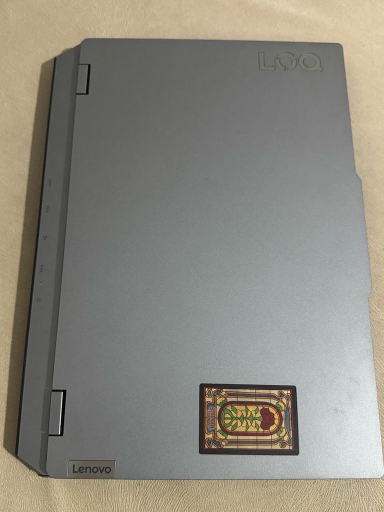 Lenovo Loq 15irx9 - 7