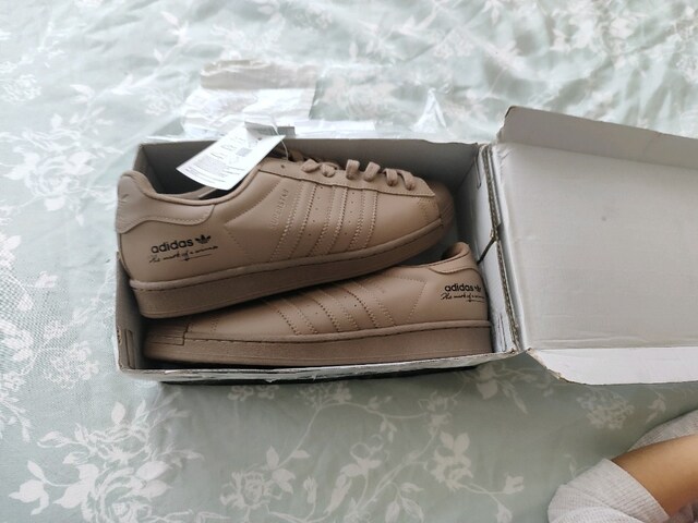 adidas 42 numara