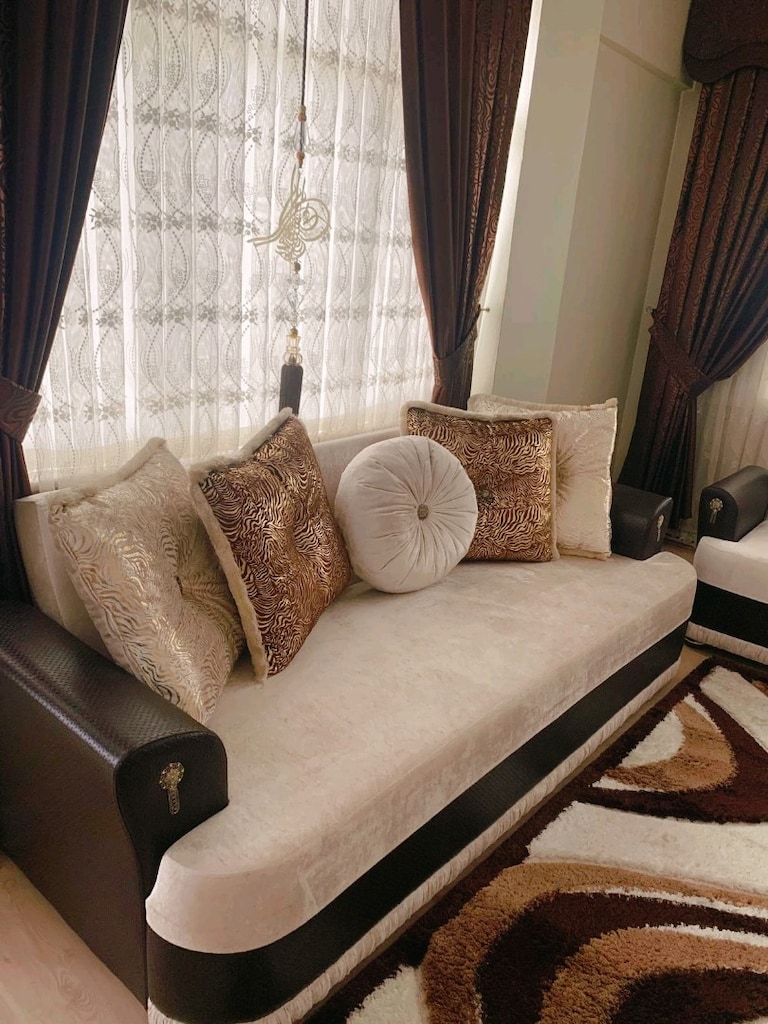 Salon Takımı Ve Oturma Grubu - 2