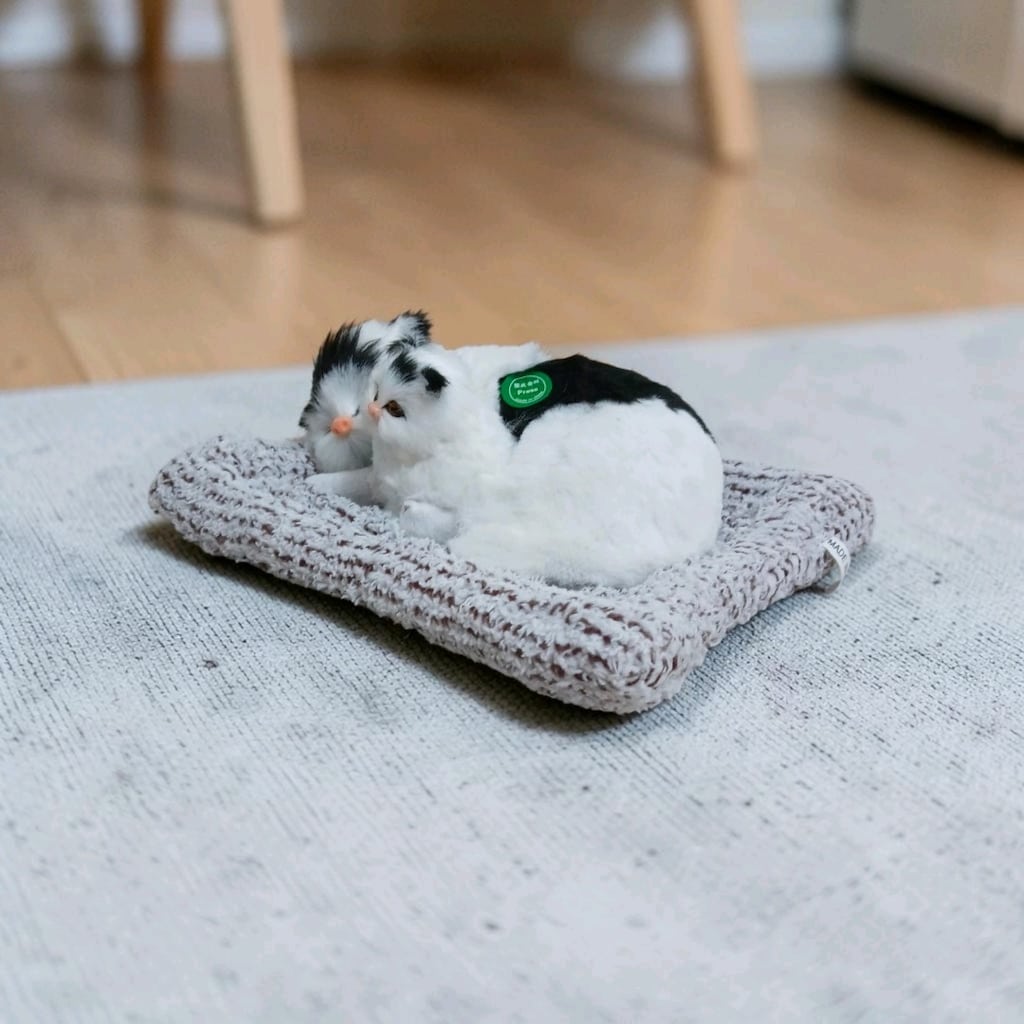 Siyah Beyaz Peluş Kedi Oyuncak - 2