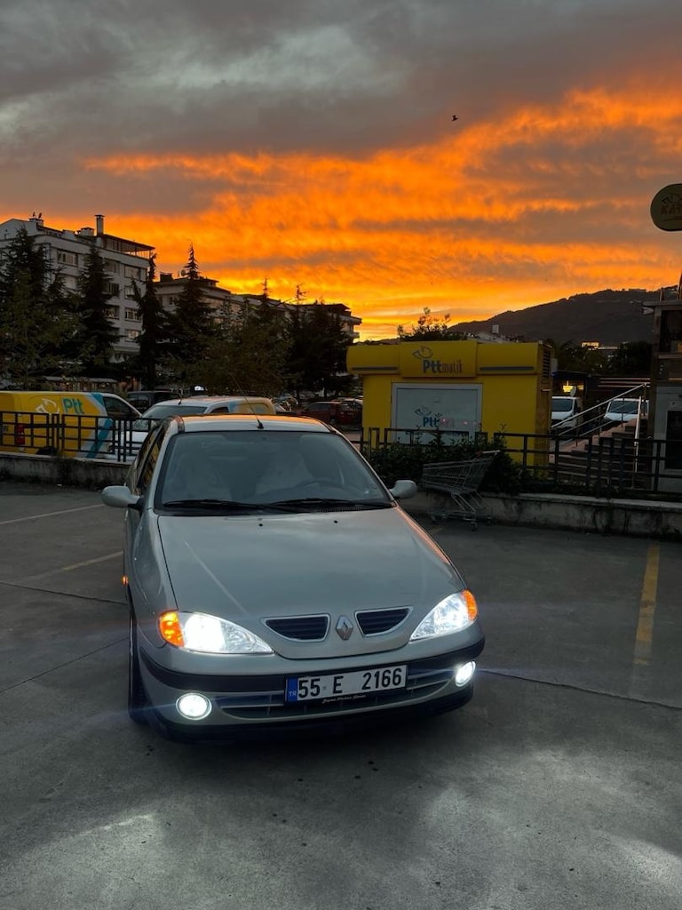 megane 1 RTE 2001 - 5