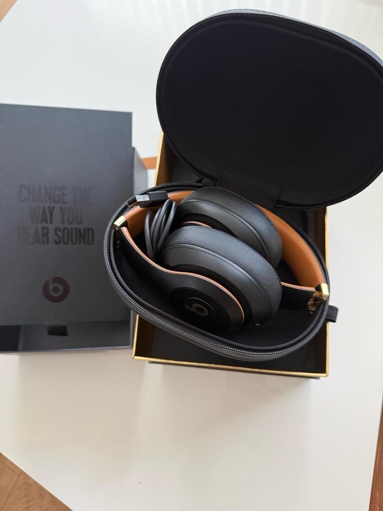 BEATS Studio3 Kablosuz Kulak Üstü Kulaklık - Skyline Collection Gece S - 3