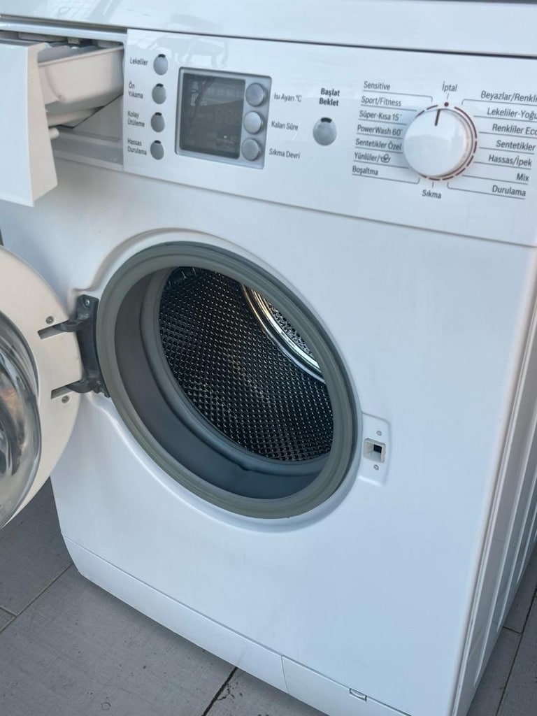 Bosch maxx7 kg çamaşır makinesi çok temiz - 2